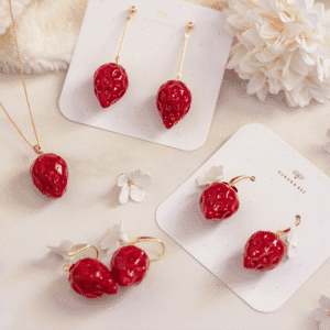 aurorabee_colar-morango-1