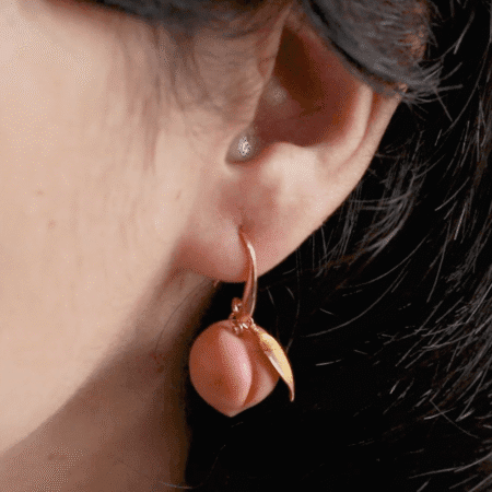 aurora-bee-pessego-brinco-03