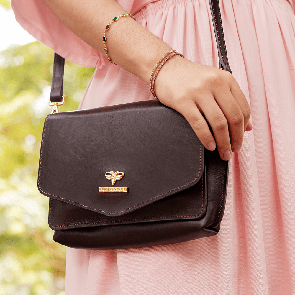 aurora bee Bolsa Lara marrom corpo 1